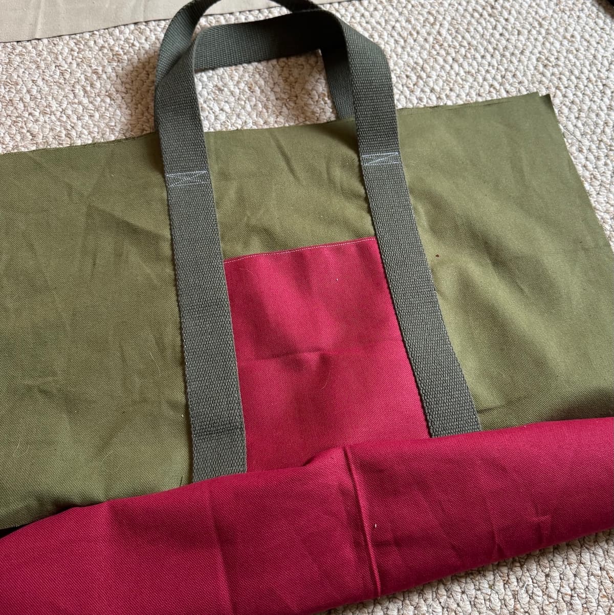 Canvas duffel bag, wip